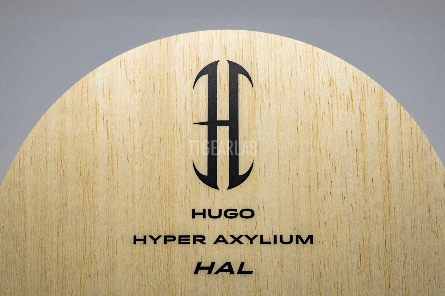Xiom Hugo HAL [Full Review] (updated on 11th October 2023) – TTGearLab